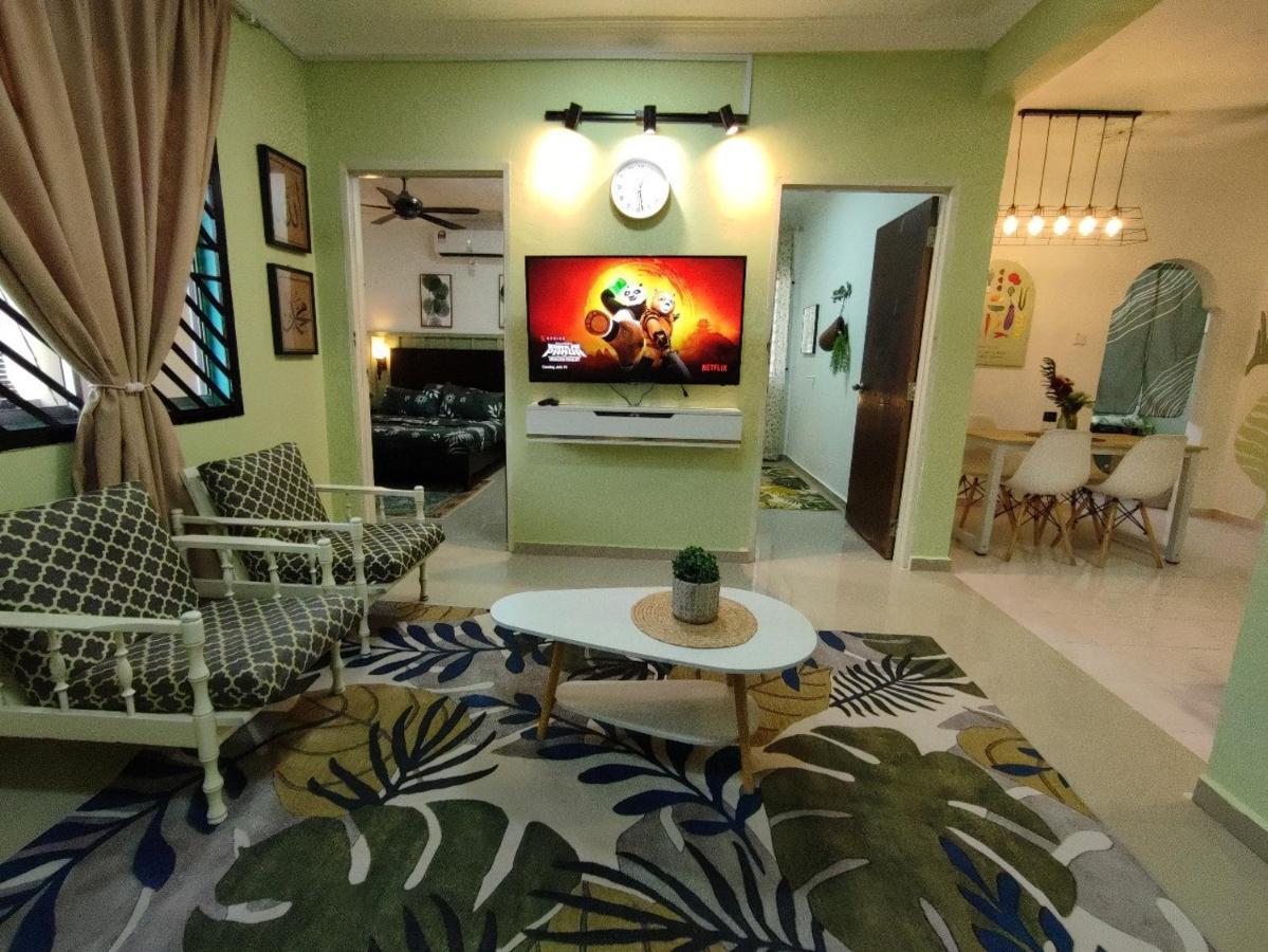 Mini Green Homestay Kulai Exterior foto