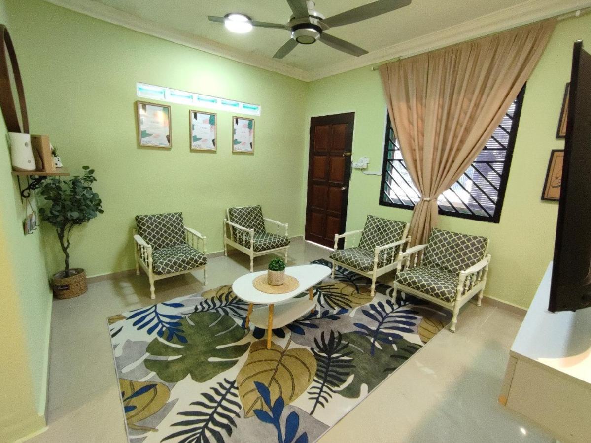 Mini Green Homestay Kulai Exterior foto